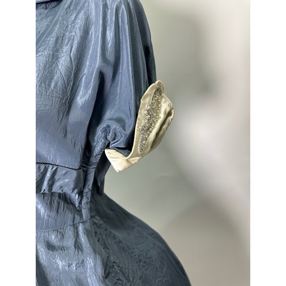 Vintage 1950s Leslie Fay Blue Satin Fit Flare Dress Pearl Cuffs Pockets 50s - Picture 4 of 11